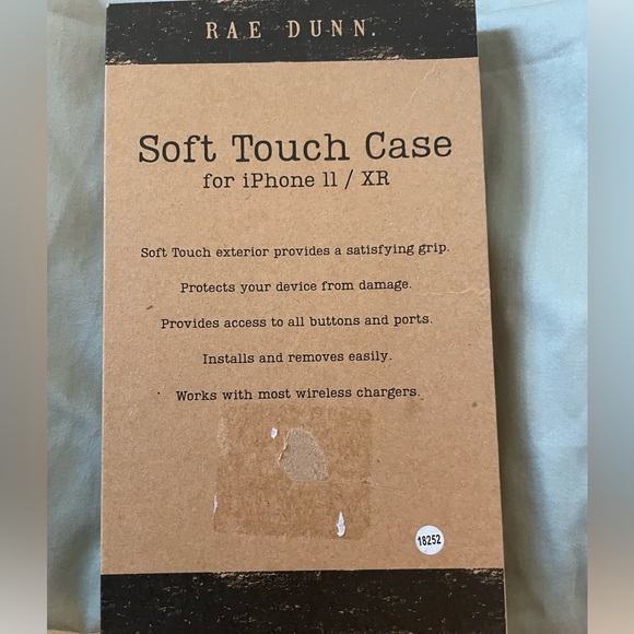 BNIB Rae Dunn  cell phone case for iPhone 11/XR - Picture 2 of 2